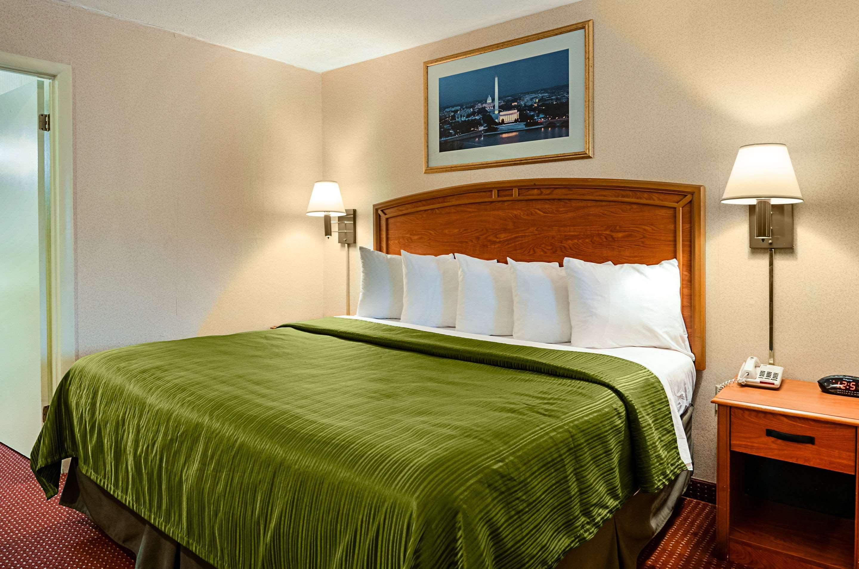 אלכסנדריה Quality Inn Mount Vernon מראה חיצוני תמונה